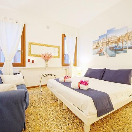 Santa Marina Apartment Rialto Венеция Экстерьер фото
