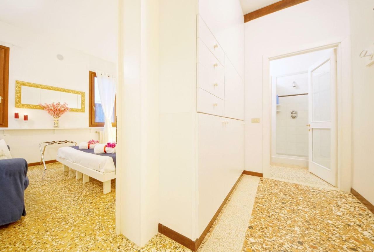 Santa Marina Apartment Rialto Венеция Экстерьер фото