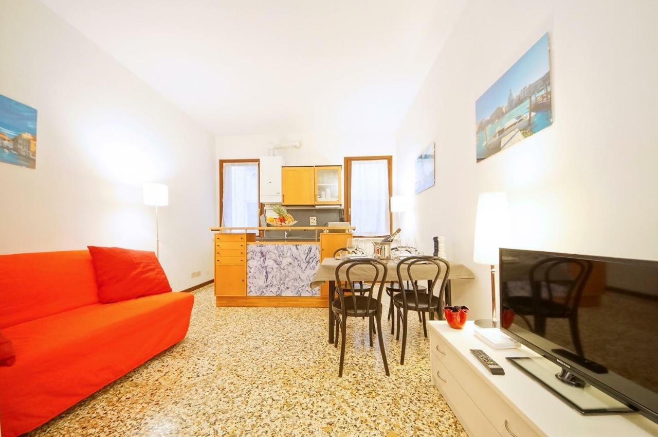 Santa Marina Apartment Rialto Венеция Экстерьер фото