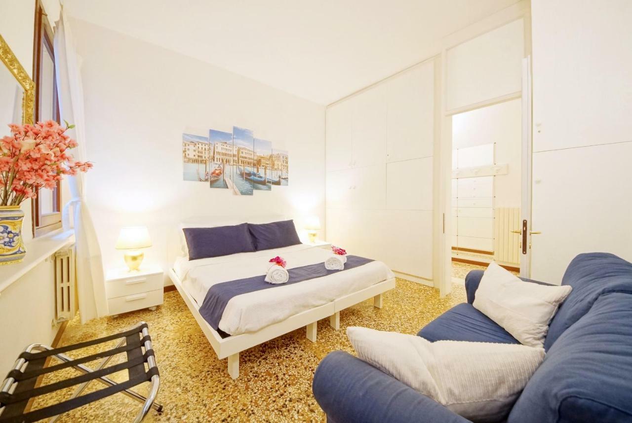 Santa Marina Apartment Rialto Венеция Экстерьер фото
